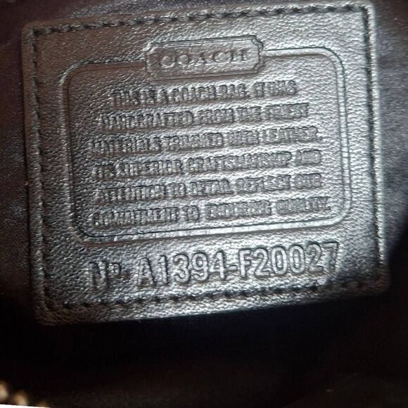 Coach Ashley Op Art Black Satchel Patent Leather Trim Purse – Removable Strap De - Picture 8 of 9